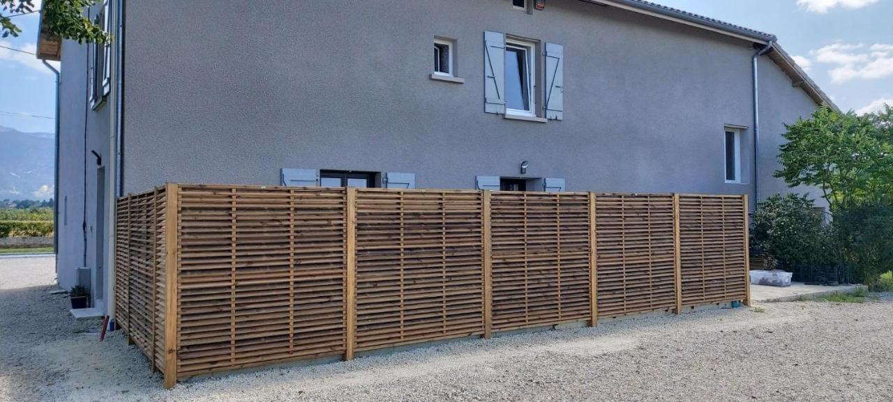 Chambre D'Hotes Des Loyes Jaillans Екстер'єр фото